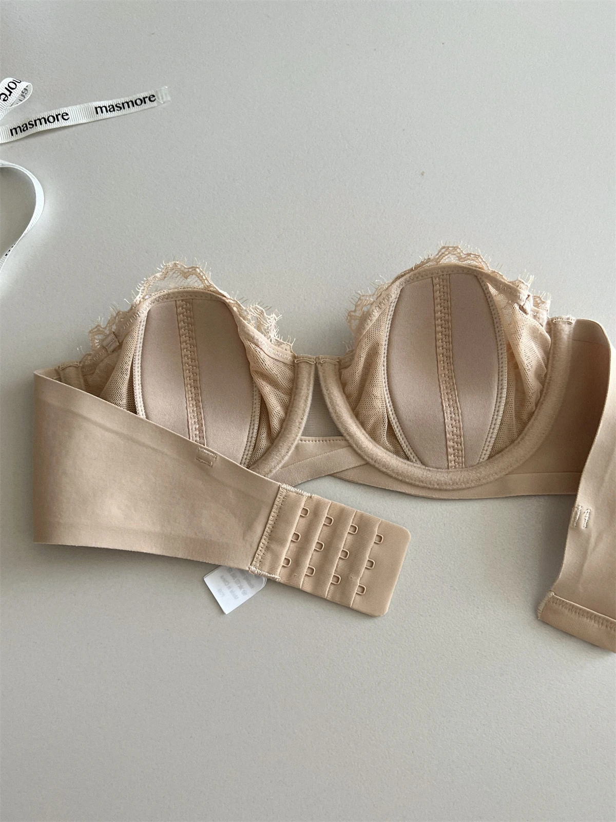 Set celana dalam lingerie seksi pendukung atasan renda berongga dengan cincin baja dukungan atasan bralette pakaian dalam bra wanita seksi