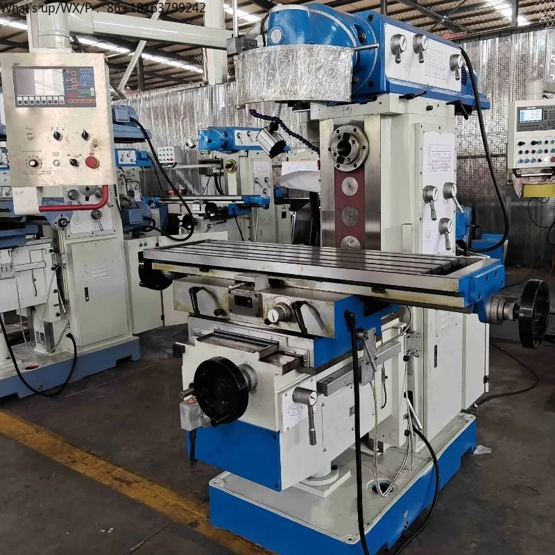 Fresadora universal pesada com mesa rotativa