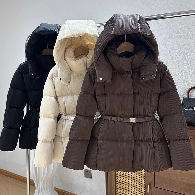Winter New Women's Waist-Cinching Belted Slim-Fit PleatedThick Warm down Jacket High-Quality Fashion Casual Short Coat with Hood