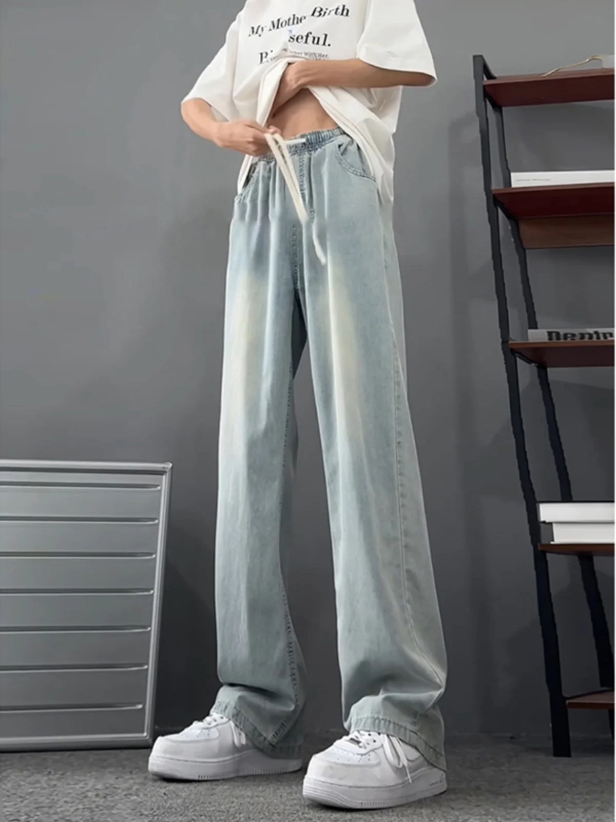 

Светло-голубые мужские джинсы с высокой талией из ледяного шелка, прямые, удлиненные, свободные, широкие брюки, молодежные, модные, из смесового хлопка