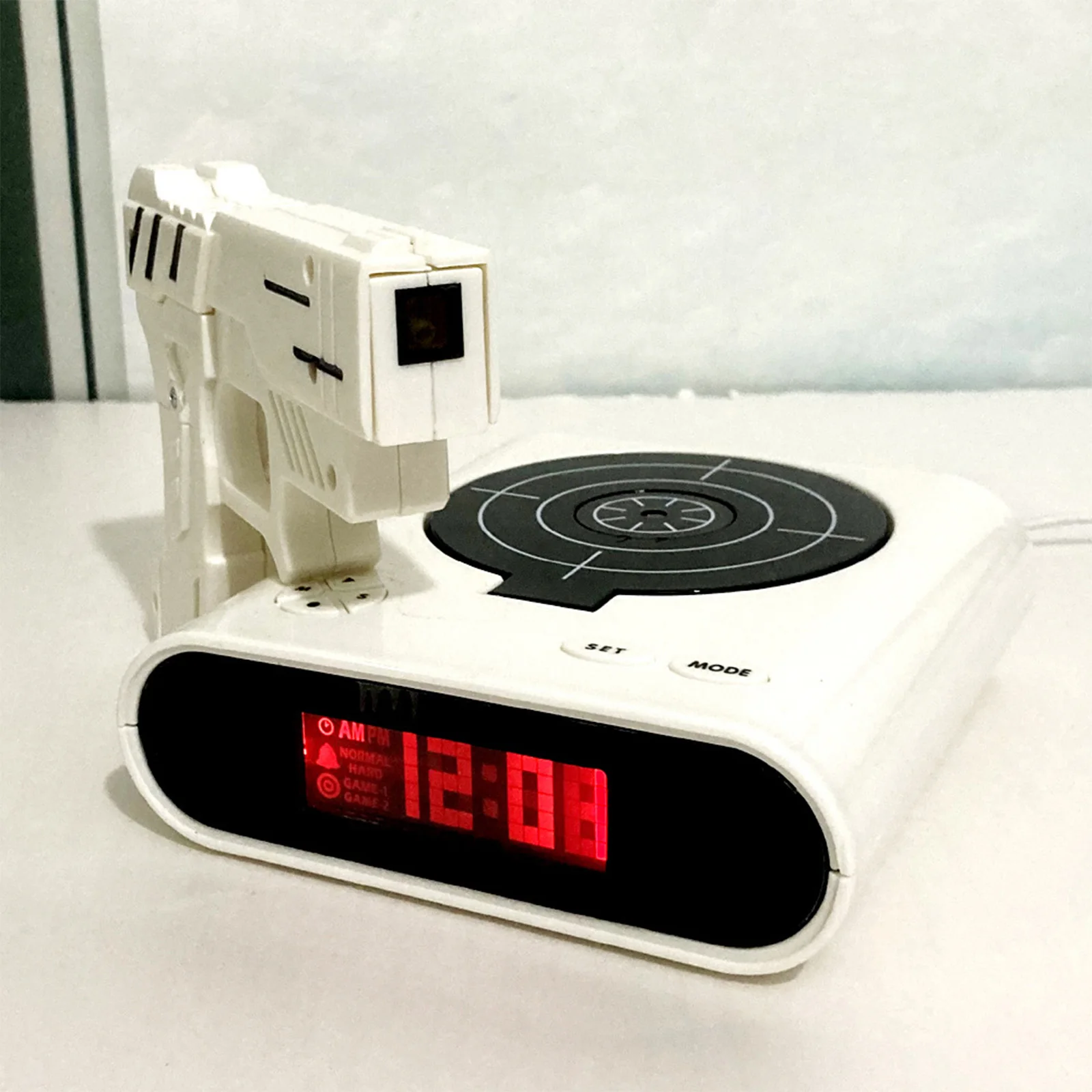 Personalized Wake Shot Alarm Clock with Gun & LED Display Digital Target Alarm Clock Ringtones Customization 2 Alarming Modes - view 4