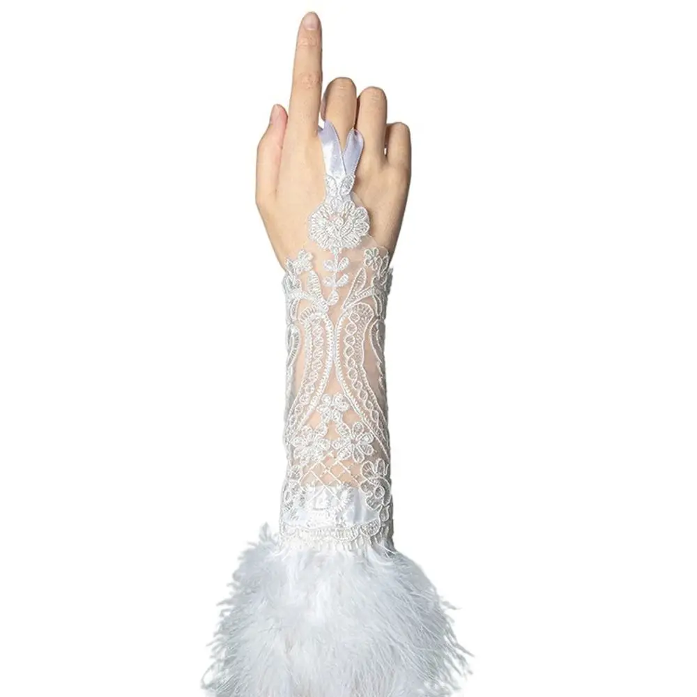 Retro Gothic Feather Gloves For Women Lace Wrist Cuffs Cosplay Stage Showgirl Party Dance Chain Fashion Bracelets Arm Chain