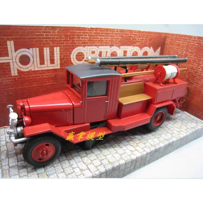 Diecast 1:43 Scale Russian Fire Engine Alloy Car Model Finished Product Simulation Toy Collection Gift Static Model Display