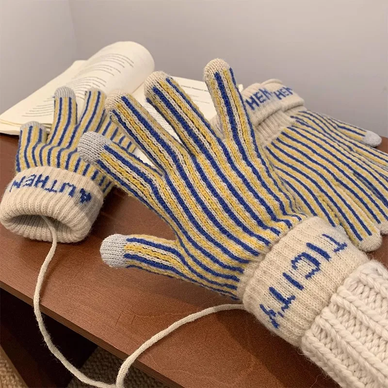 Japanese Retro Striped Gloves Printed Plush Thickened Drawstring Knitted Gloves INS Sweet Cool Premium Feel Autumn Winter Gloves