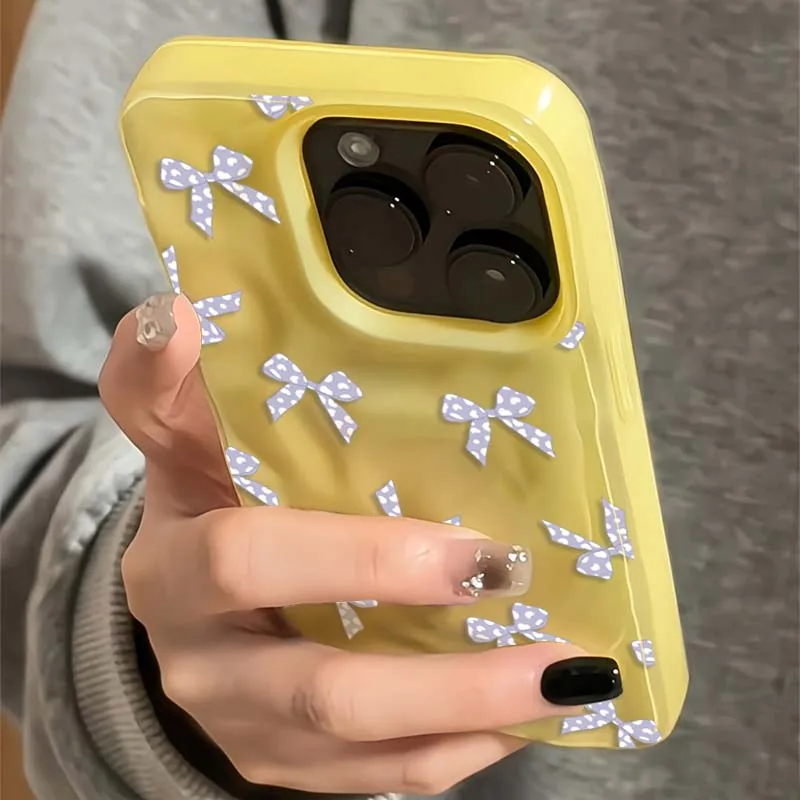 Рисунок 4 - Чехол с текстурой Sweet Yellow Bow Folds для iPhone 16