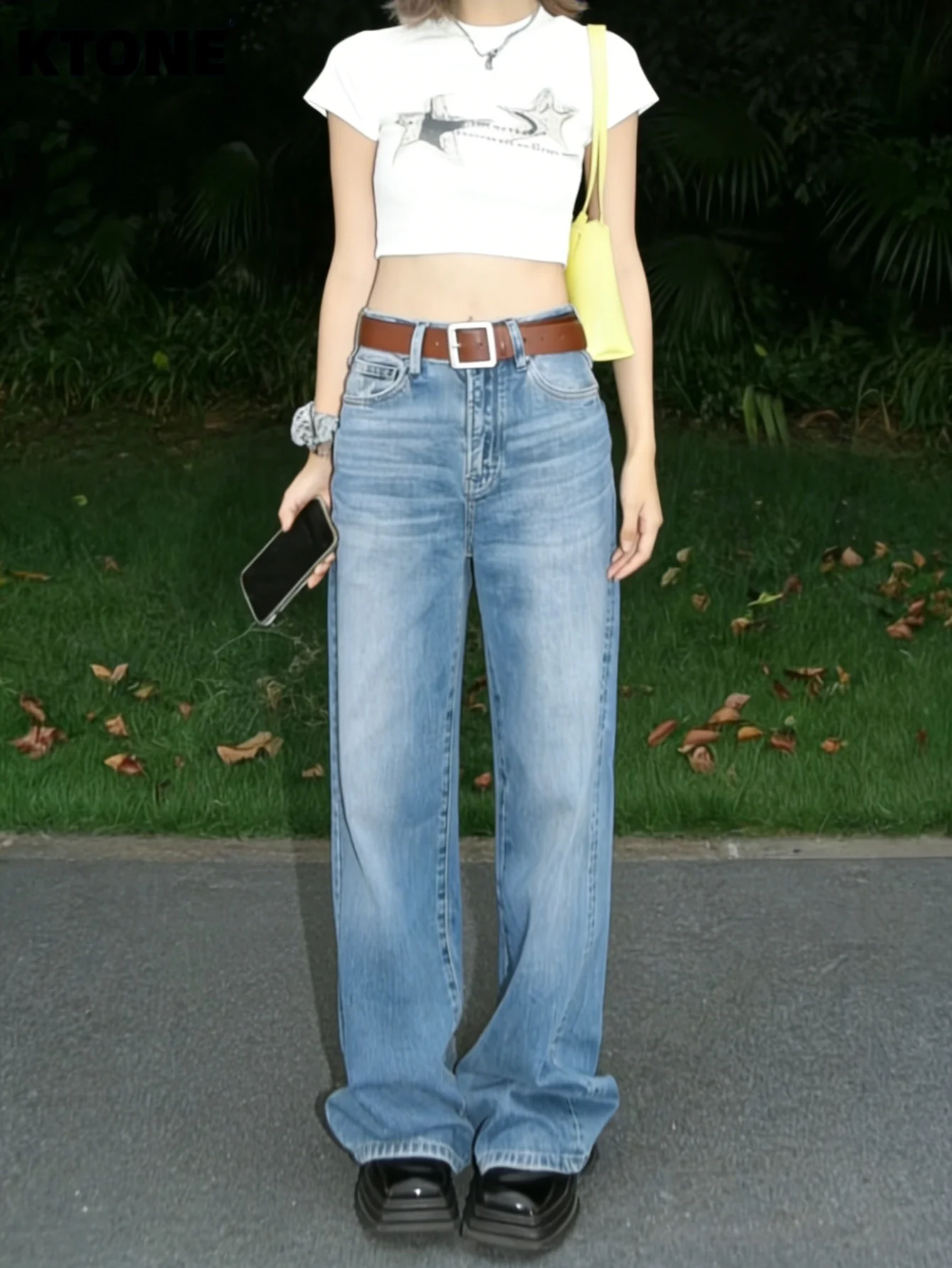 

Джинсы для мужчин, свободного кроя, синие, в стиле Y2K, оригинальные, унисекс, из денима. Аксессуары и ремни в комплект не входят.