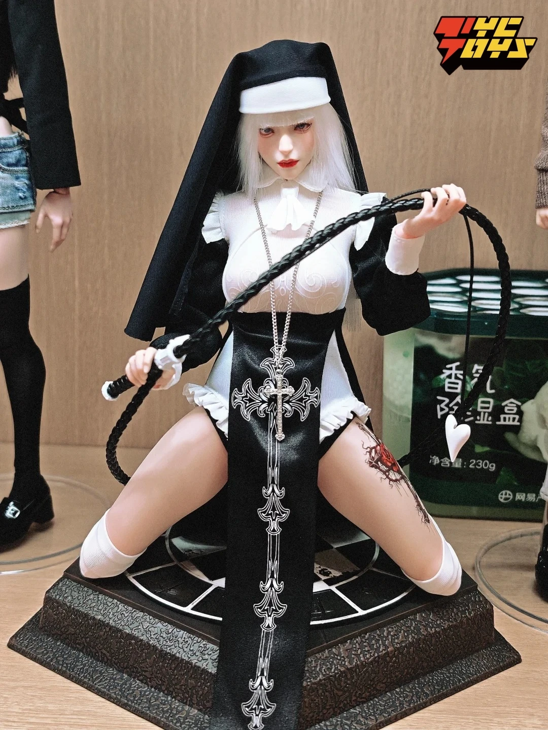 

В наличии оригинальный косплей Longshan Heavy Industry LS2024-04 1/6 Dark Sister Hathaway вер. Фигурка 12 дюймов, полный набор моделей игрушек