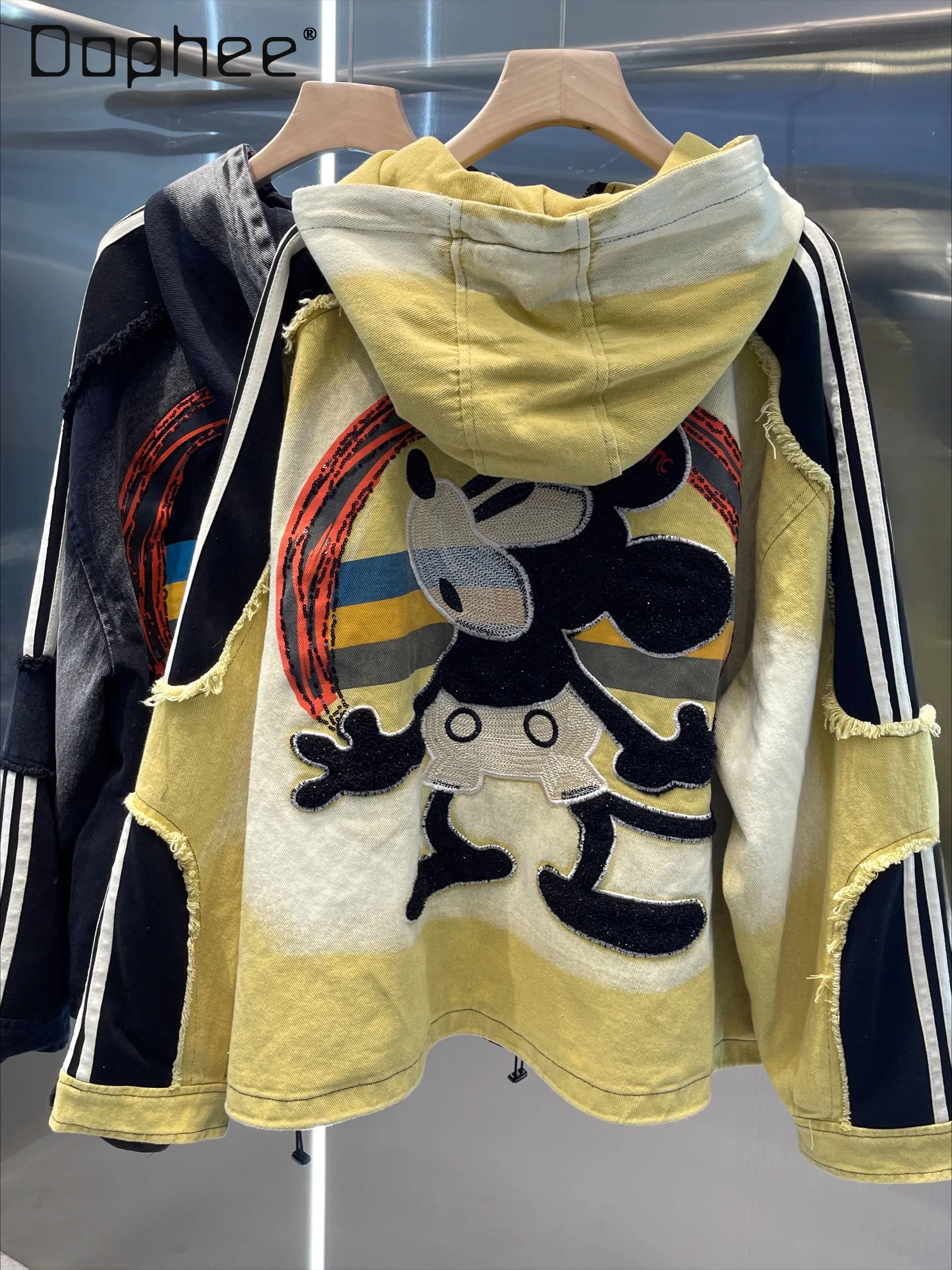 

2025 Spring and Autumn New Heavy Industry Design Cartoon Embroidery Sequins Hooded Cardigan Jacket Women's Loose Fashion Top