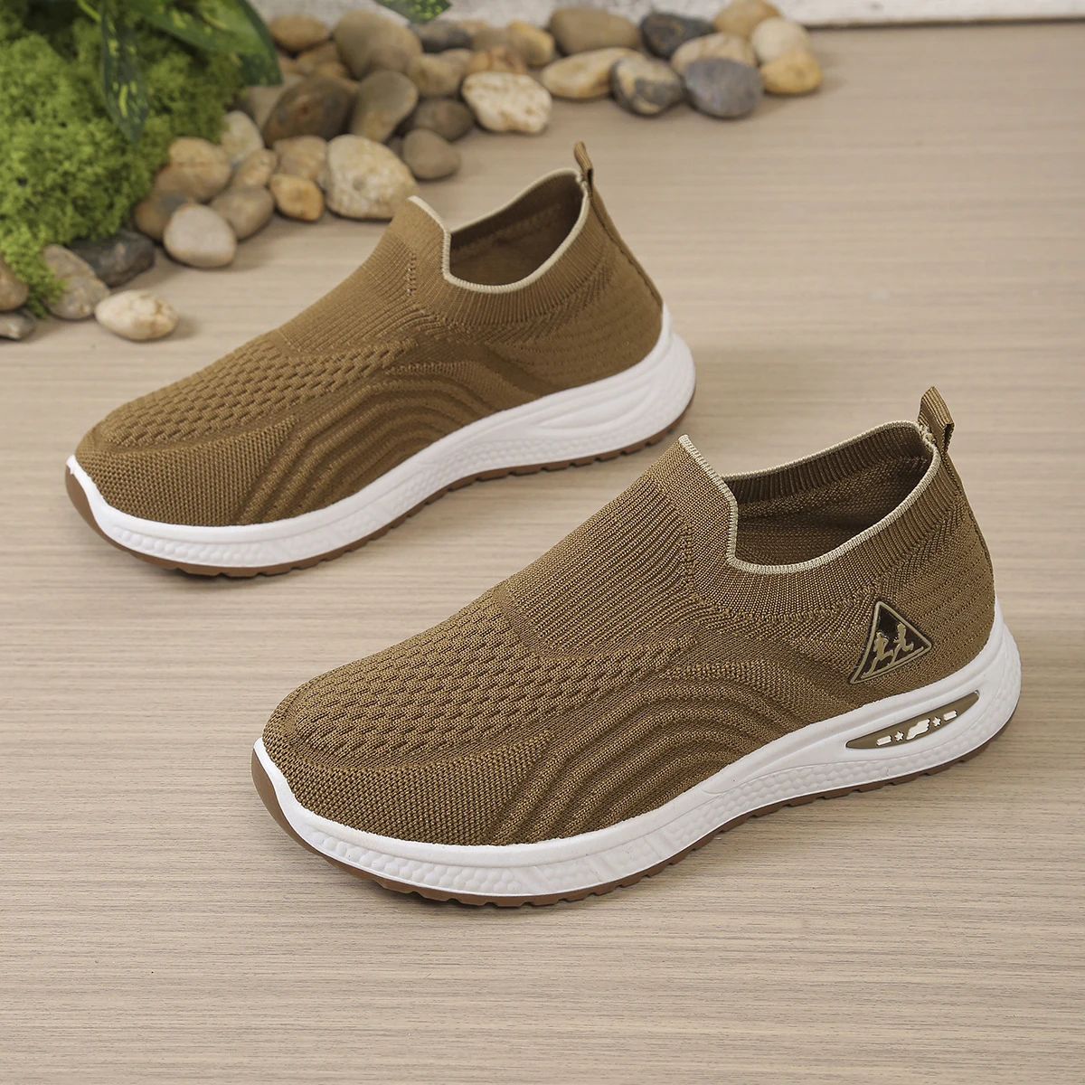Simple Casual Slip-On Knit Sneakers, Smooth Ribbed Ankle Opening, Raised Wavy Knit Texture, Elevated Sole Daily Wear Footwear