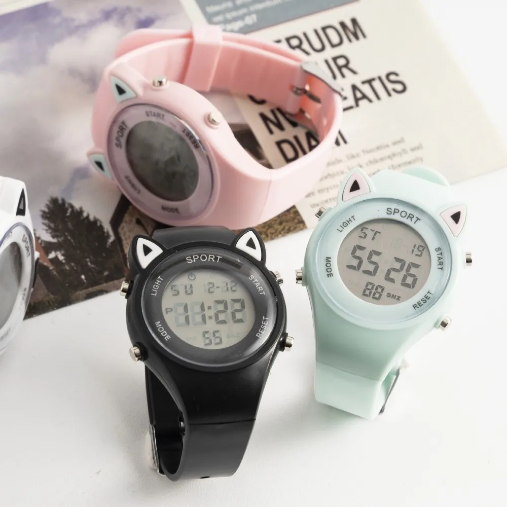 Fashion Silicone Kids Watch with Bracelet Comfortable Digital Watch Cat Ears Lightweight Children's Watch for Students