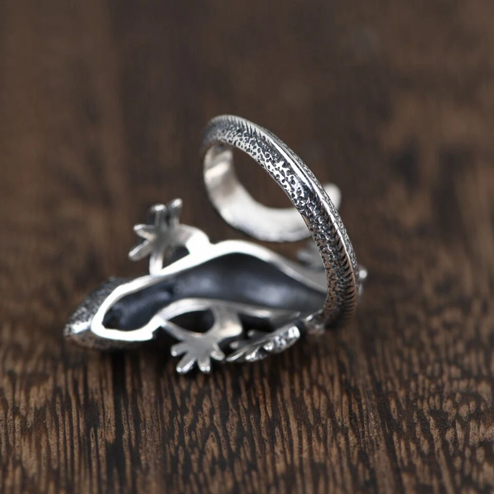 

2Pcs Retro Lizard Rings Adjustable Vintage Style Animal Finger Jewelry Unique Handmade Rings for Men Boys Halloween Party