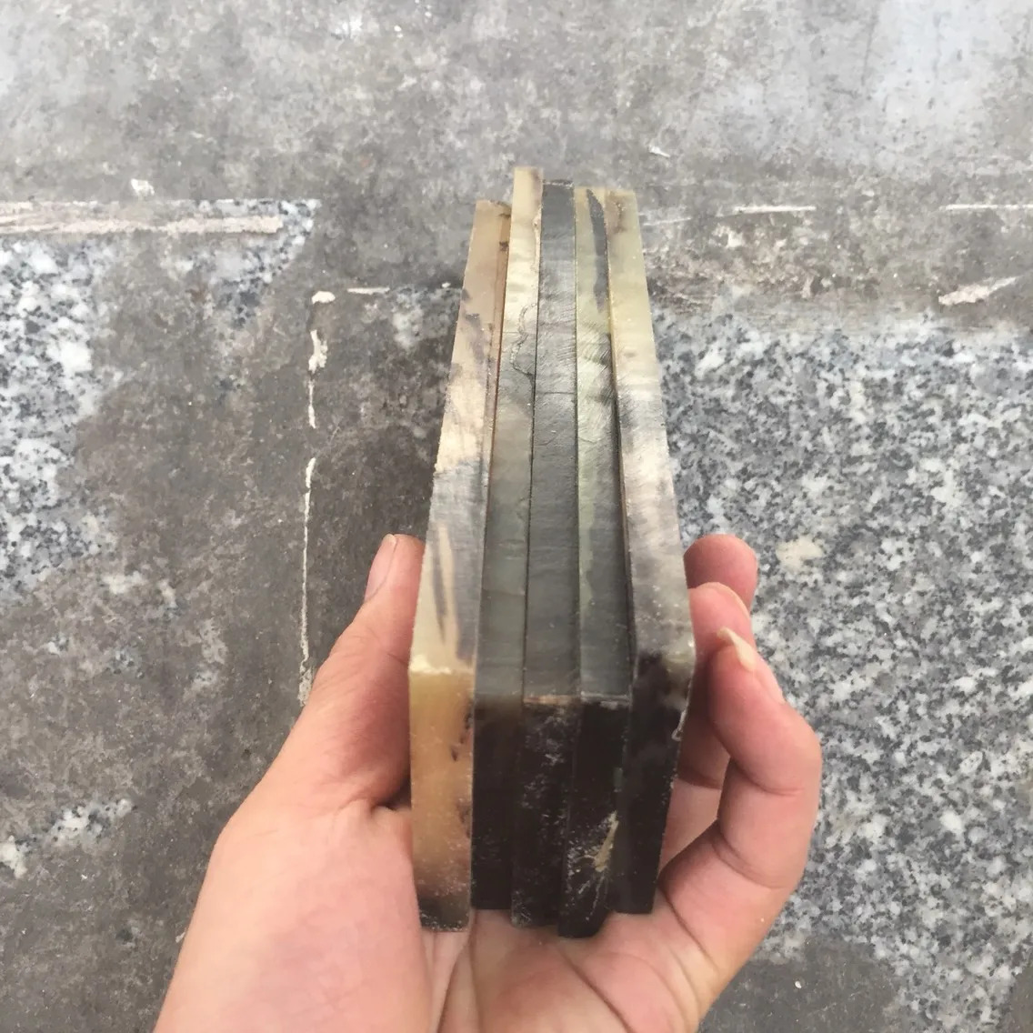 1 قطعة زهرة الأغنام الطبيعية القرن ورقة سكين الفراغات لوحة الموازين مقبض المواد DIY بها بنفسك النقش ، لوحة المسبح