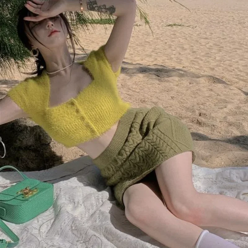 

Трикотажные комплекты из 2 предметов, женские летние укороченные топы с квадратным воротником, юбки-футляры, однотонная одежда с высокой талией Y2k, сексуальная женская стильная одежда Ulzzang