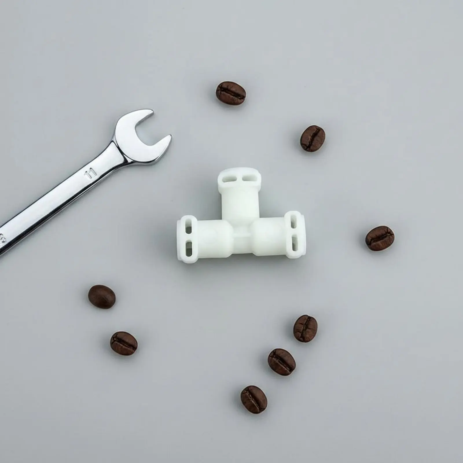 Picture 3: Water Pipe Elbow Connector Universal Fit Coffee Machine Tube Connector Plastic Hose Fitting Long-Lasting Appliance Parts