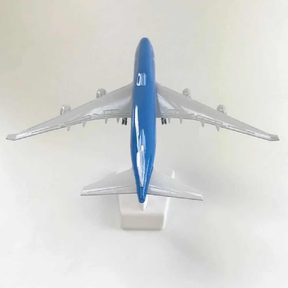 20CM B747 KLM McDonnell Douglas MD-11 Aircraft Model Airplane Diecast Metal Boys Toys Scale Aircraft Collectible Miniatures Gift view 5