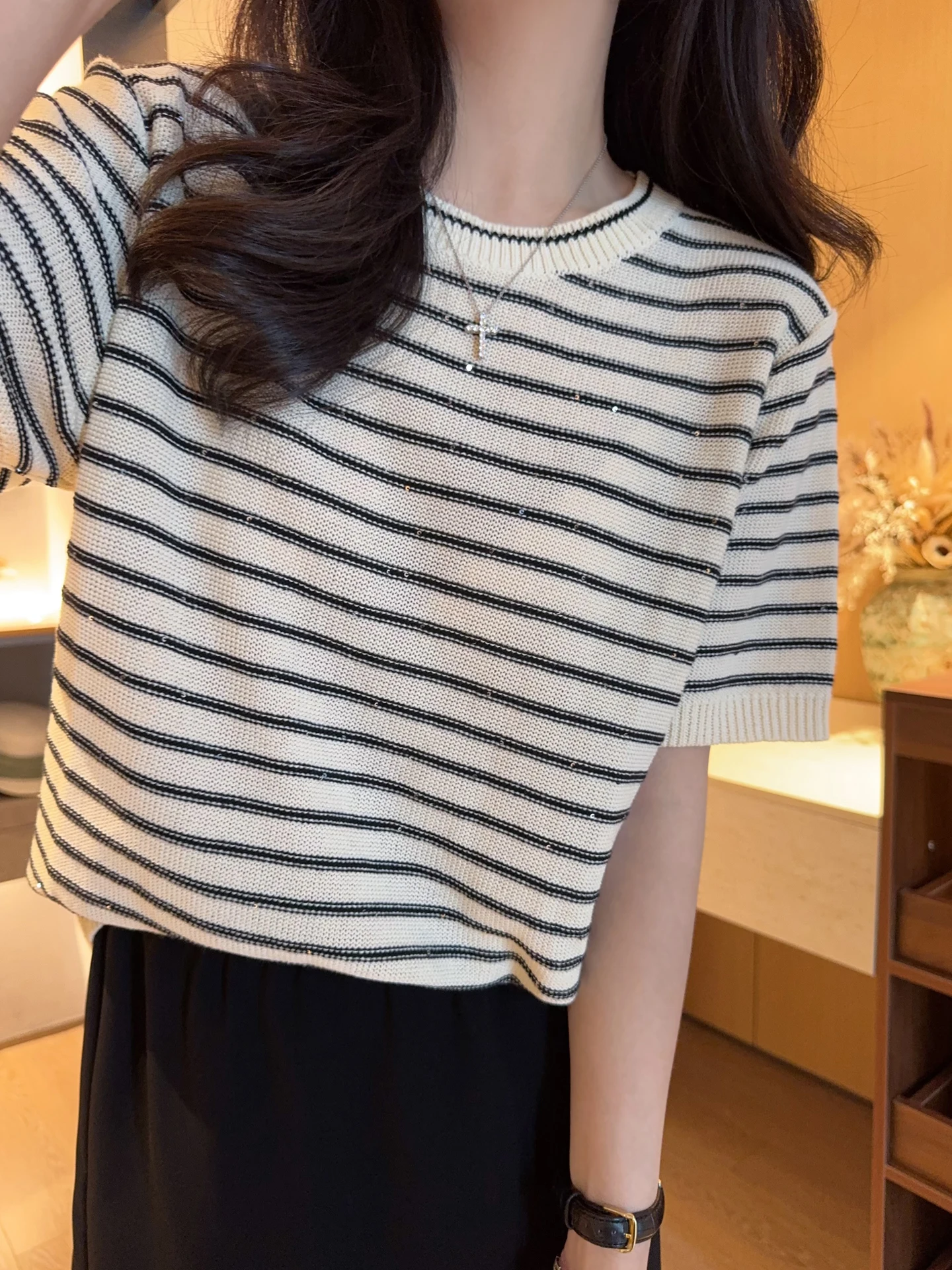 

Casual Knitted T-Shirt Young Fashionable Loose Striped Short Sleeve Breathable Comfortable Summer Top Women's round Neck Tee