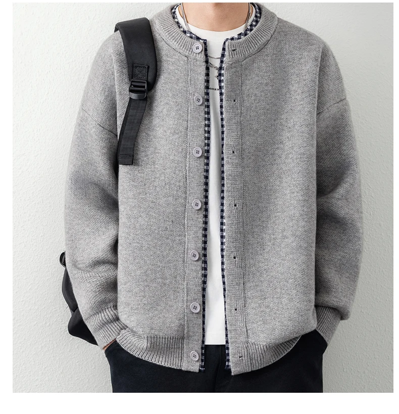 Luxuriöser Retro-Design Strick-Cardigan für Herren Neuer Hochwertiger Beliebter Karierter Patchwork-Pullover Jugendlicher Lässiger Dicker Warmer Mantel – Detail 12