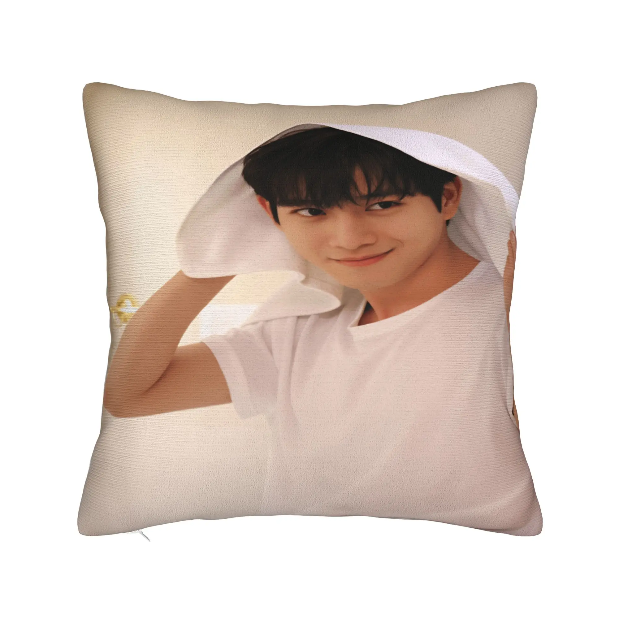 Y-Young-dae Kim Pillow Case  Comfy Pillow Cover For Wedding Party Home Decor Retro Trendy Pillowcases