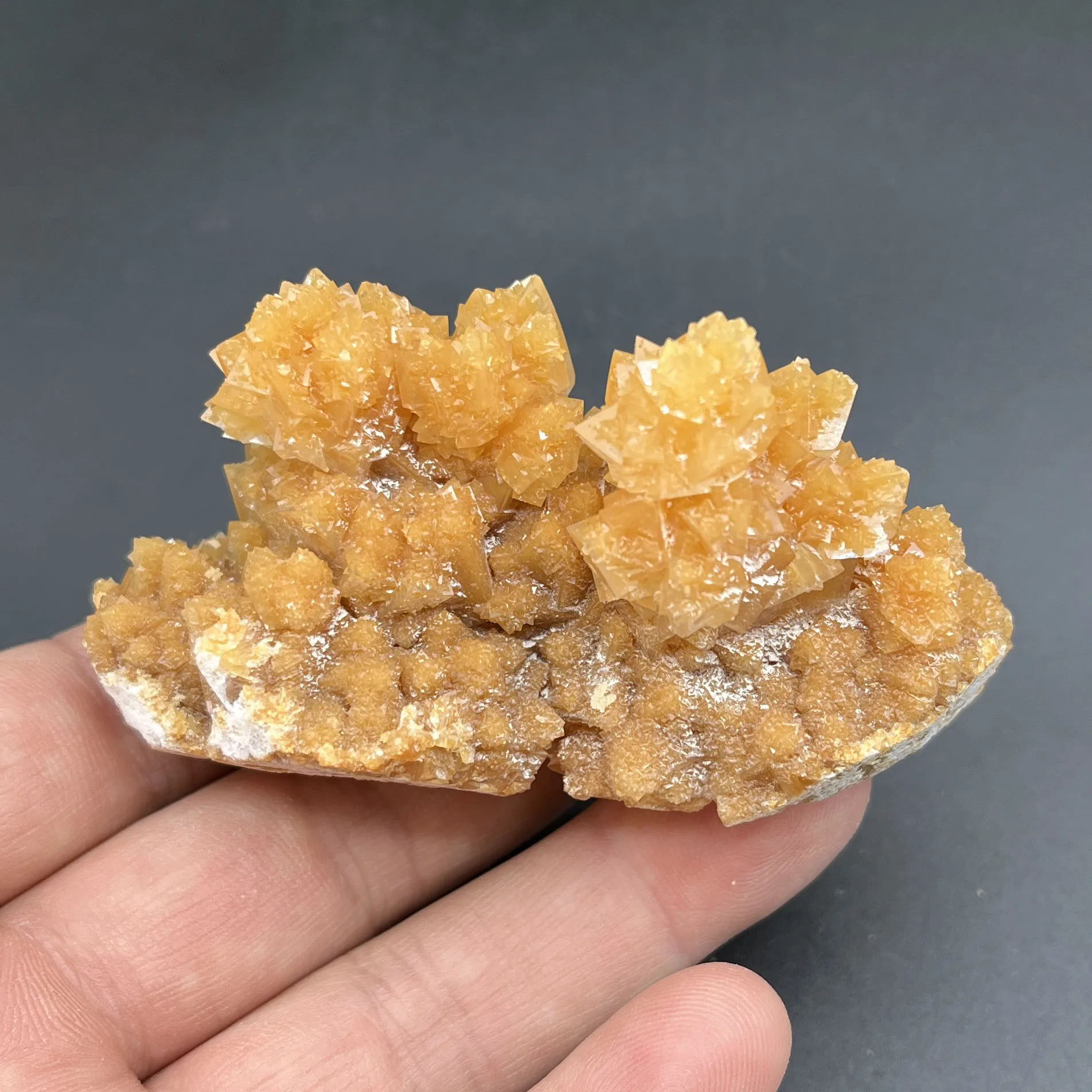 100% Natural Orange Calcite Mineral Specimens Stones and Crystal Healing Stones Furniture Small Decorations