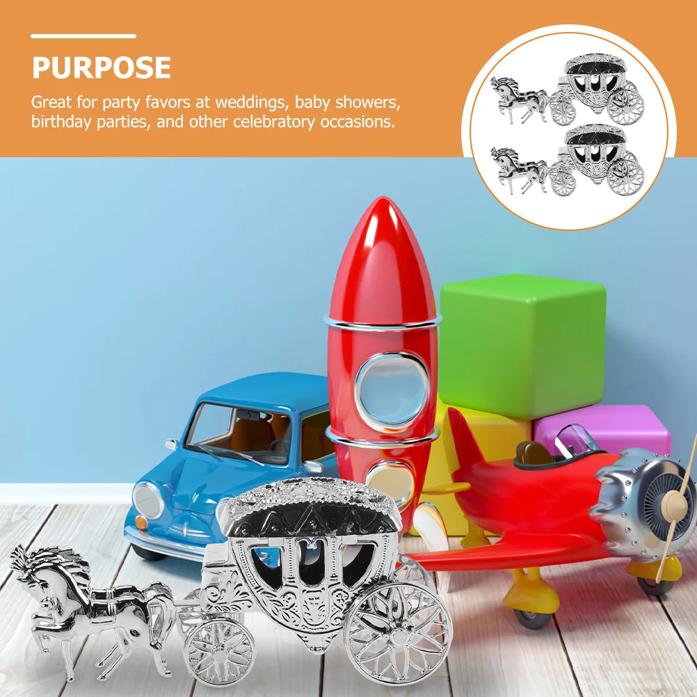 

2Pcs Royal Carriage Candy Boxes Exquisite Cart Shape Party Favor Wedding Candy Holder Gift Storage Box Exquisite