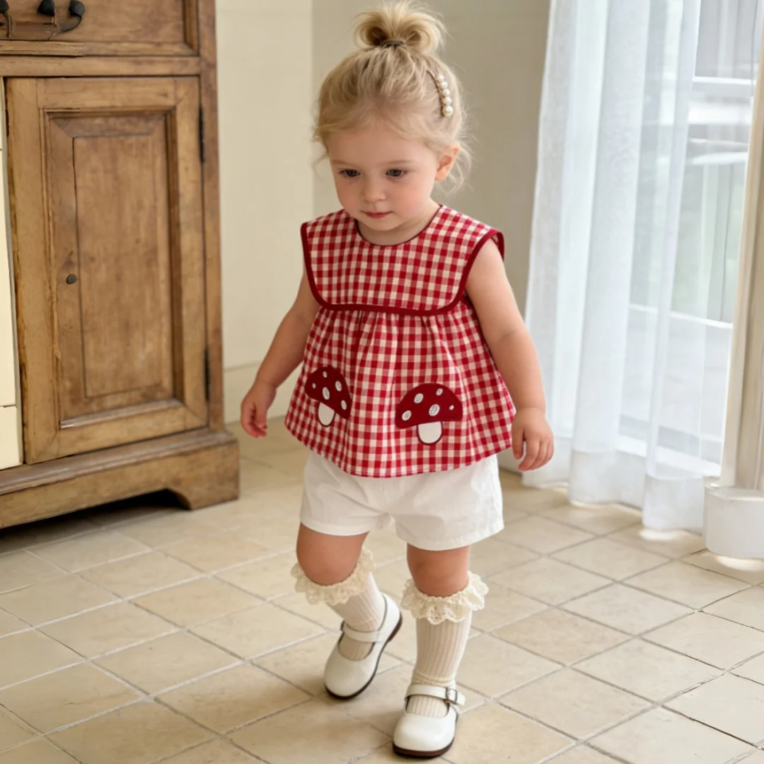 

Комплект для маленьких девочек: летний клетчатый топ с мультяшным принтом и шорты, милая одежда для маленьких девочек, пляжный наряд для малышей