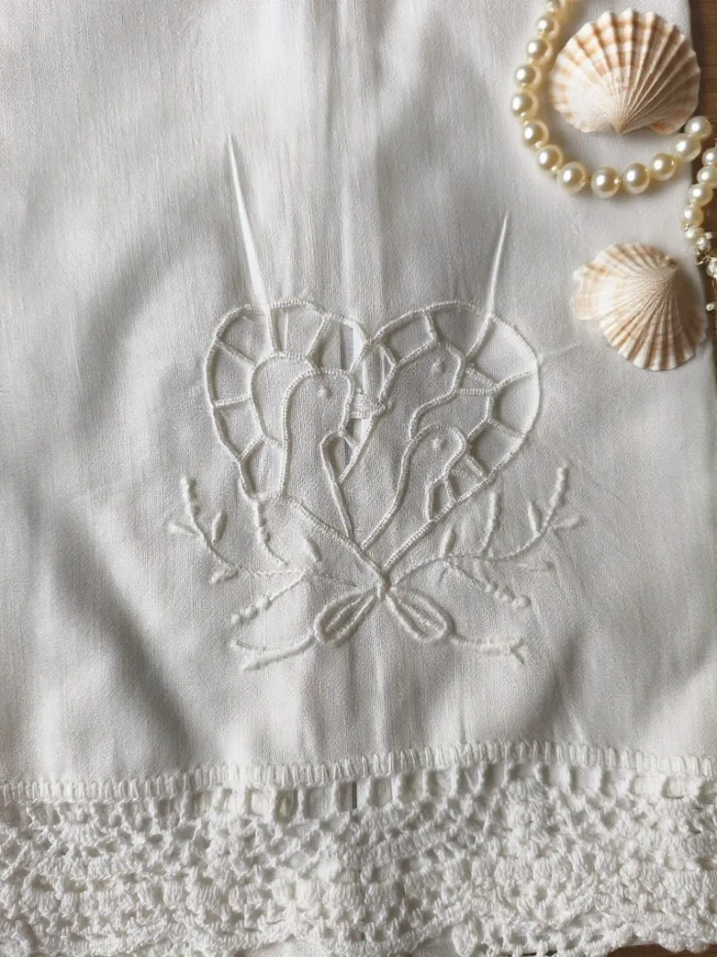 49X33.5cm White 100% Cotton Handmade Fine Crochet+hand Embroidered Face Towel/sofa Arm Towel/multi-purpose Cover Towel - view 3