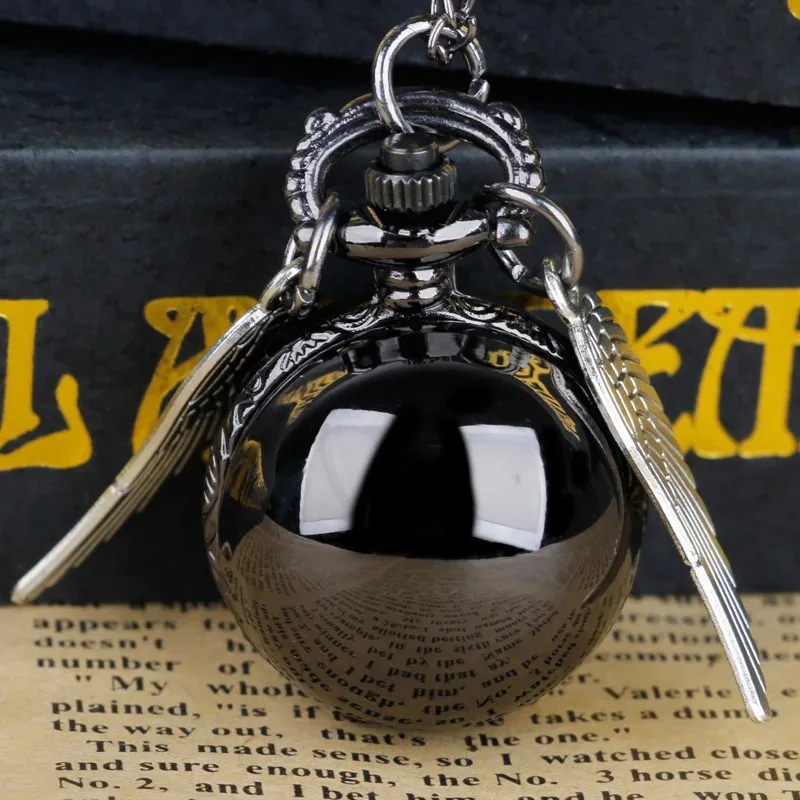 أسود ناعم كروية كوارتز ساعة الجيب أجنحة الأرقام العربية الهاتفي هدايا الطلاب للجنسين خمر قلادة على مدار الساعة الهدايا