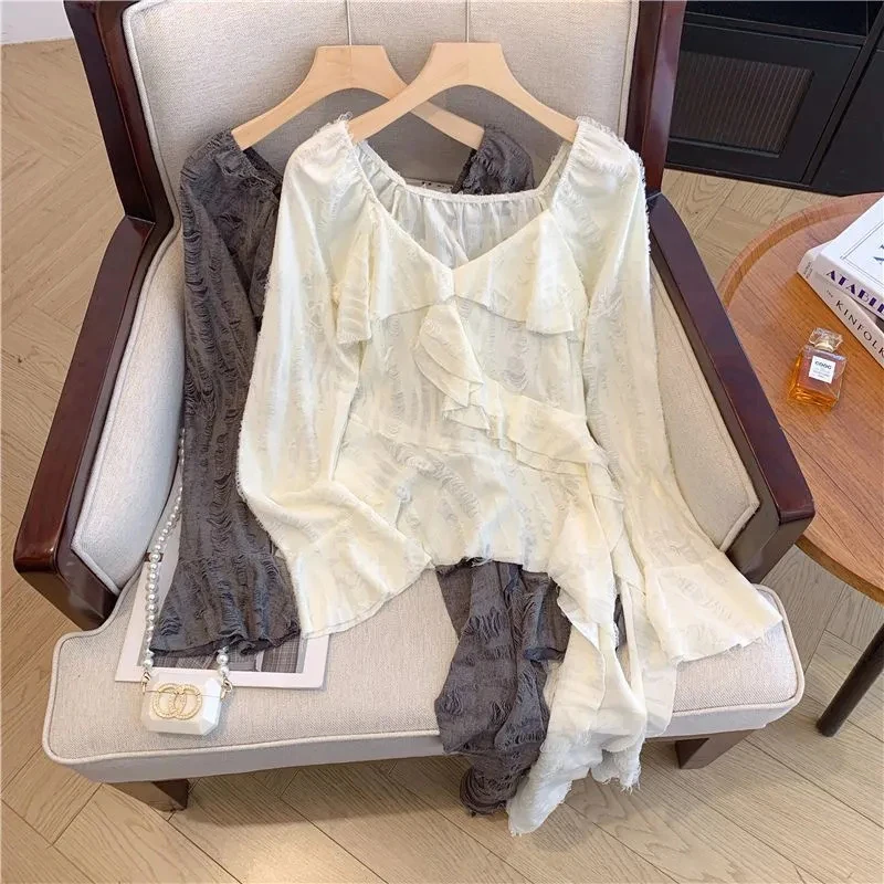 

White Irregular Ruffle Hollow Out Blouse V-Neck Flared Sleeve Seaside Vacation Top Casual Lazy Rip Cropped Shirt