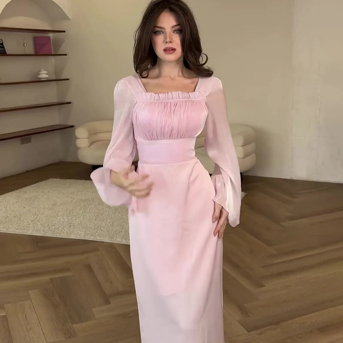 

2026 New Square Collar Splicing Wrinkle Silk Sweet Solid Color Trumpet Sleeve Hip Wrapping Dress