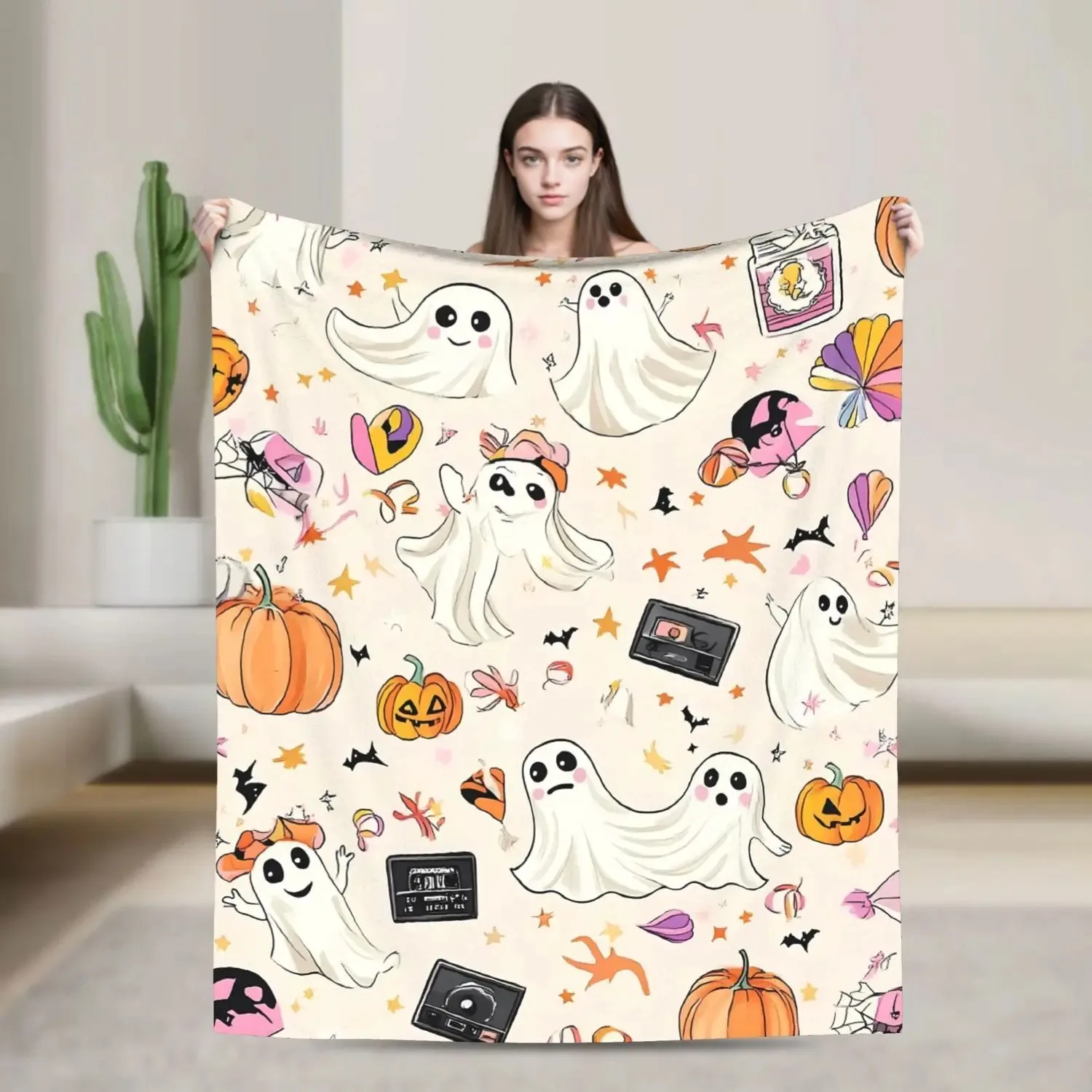 

Мягкое теплое уютное детское одеяло с милым призраком на Хэллоуин