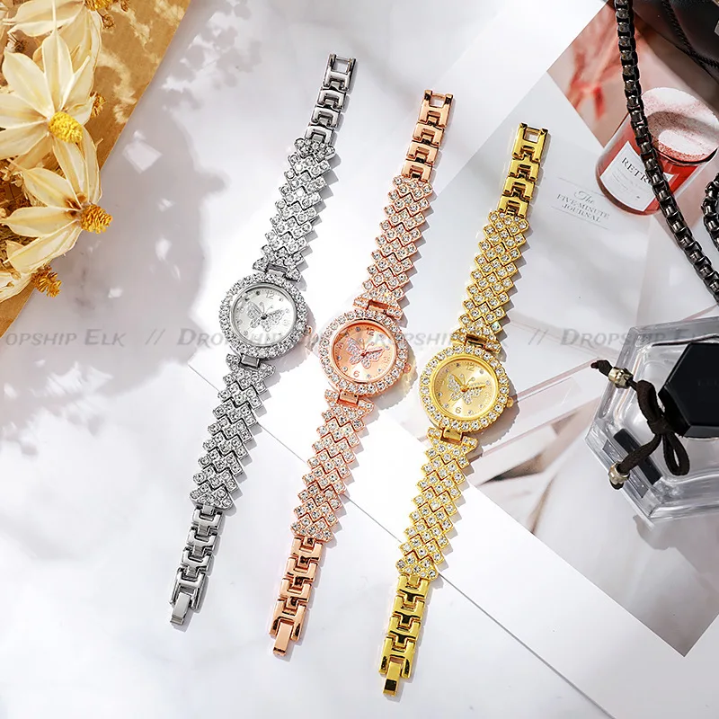 新しい女性の腕時計蝶パターン腕時計ラインストーンライト高級女性クォーツ時計カジュアルブレスレット腕時計レロジオ Feminino