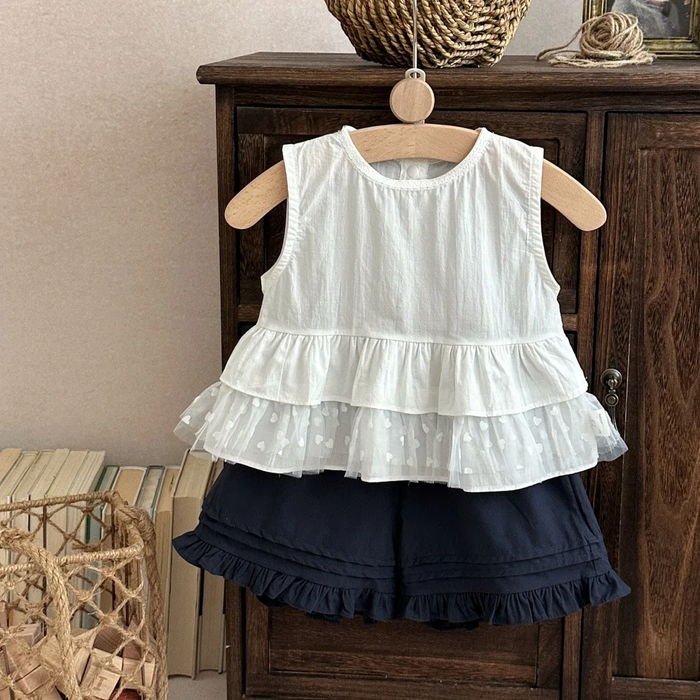 2026 Summer New Girls Sleeveless Shirts Solid Baby Girl Cute Lace Blouse Cotton Toddler Sweet Princess Vest Tops Infant Clothes