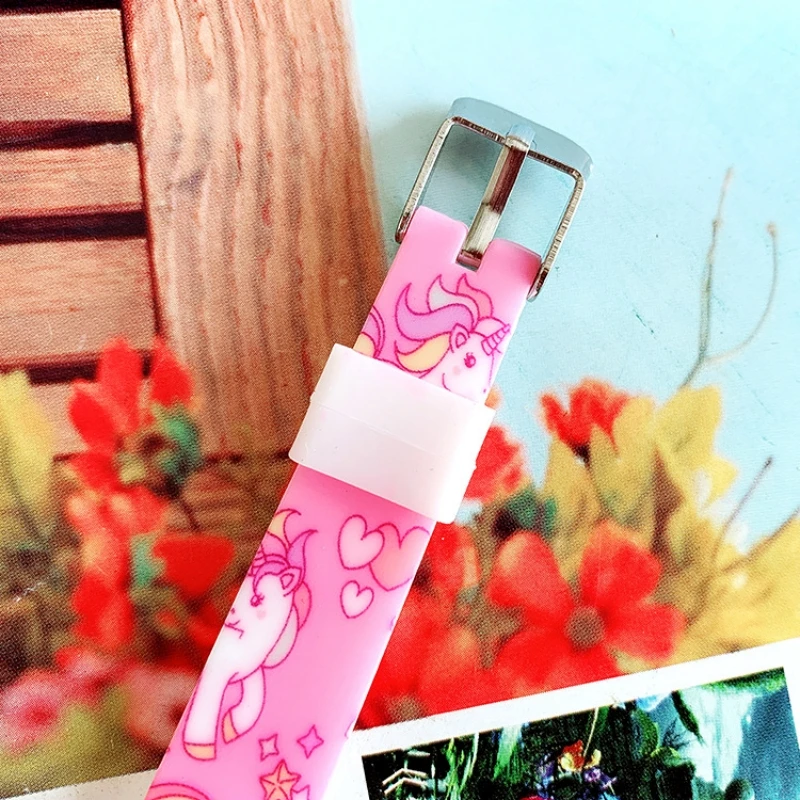 Lovely Girls Watches Unicorn Printing Silicone Candy Jelly Children Quartz Watches Boys Students Party Gifts Clock