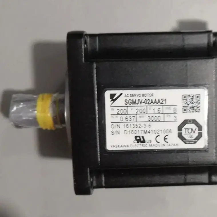 

SGMJV-02AAA21 Brand New Servo Motor Original Genuine，Fast shipping，SGMJV 02AAA21