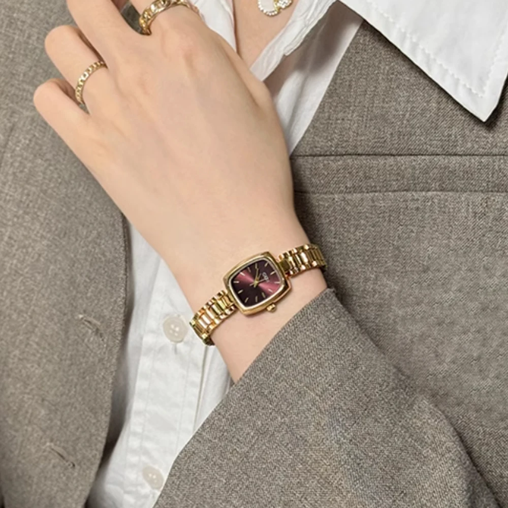 Fashion temperament minimalist luxury square gold steel belt with quartz women's watch