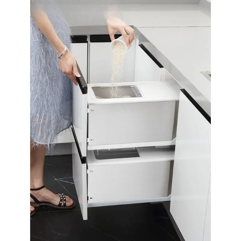 Secchio per la conservazione del riso con scatola per riso incorporata