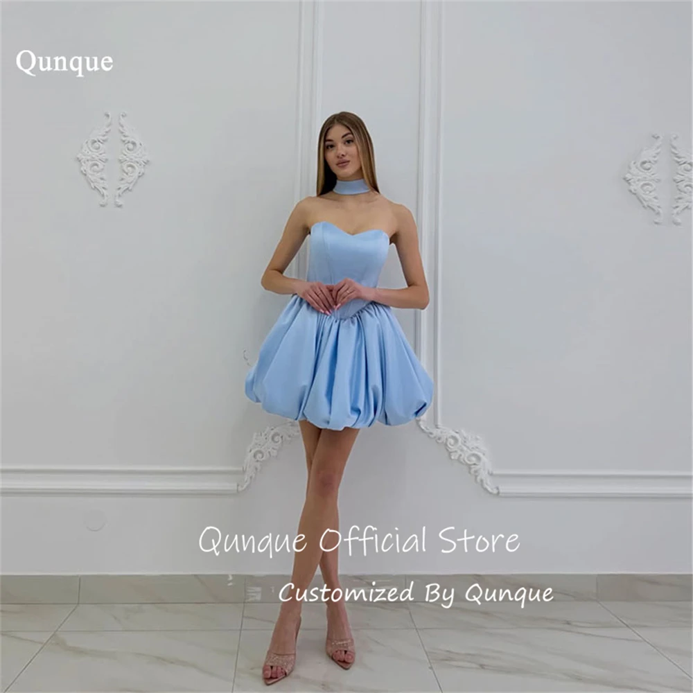

Qunque Sky Blue Sleeveless Prom Dresses A Line 2026 Festive Cocktail Party Satin Mini Pleated Handmade Party Gowns Customized