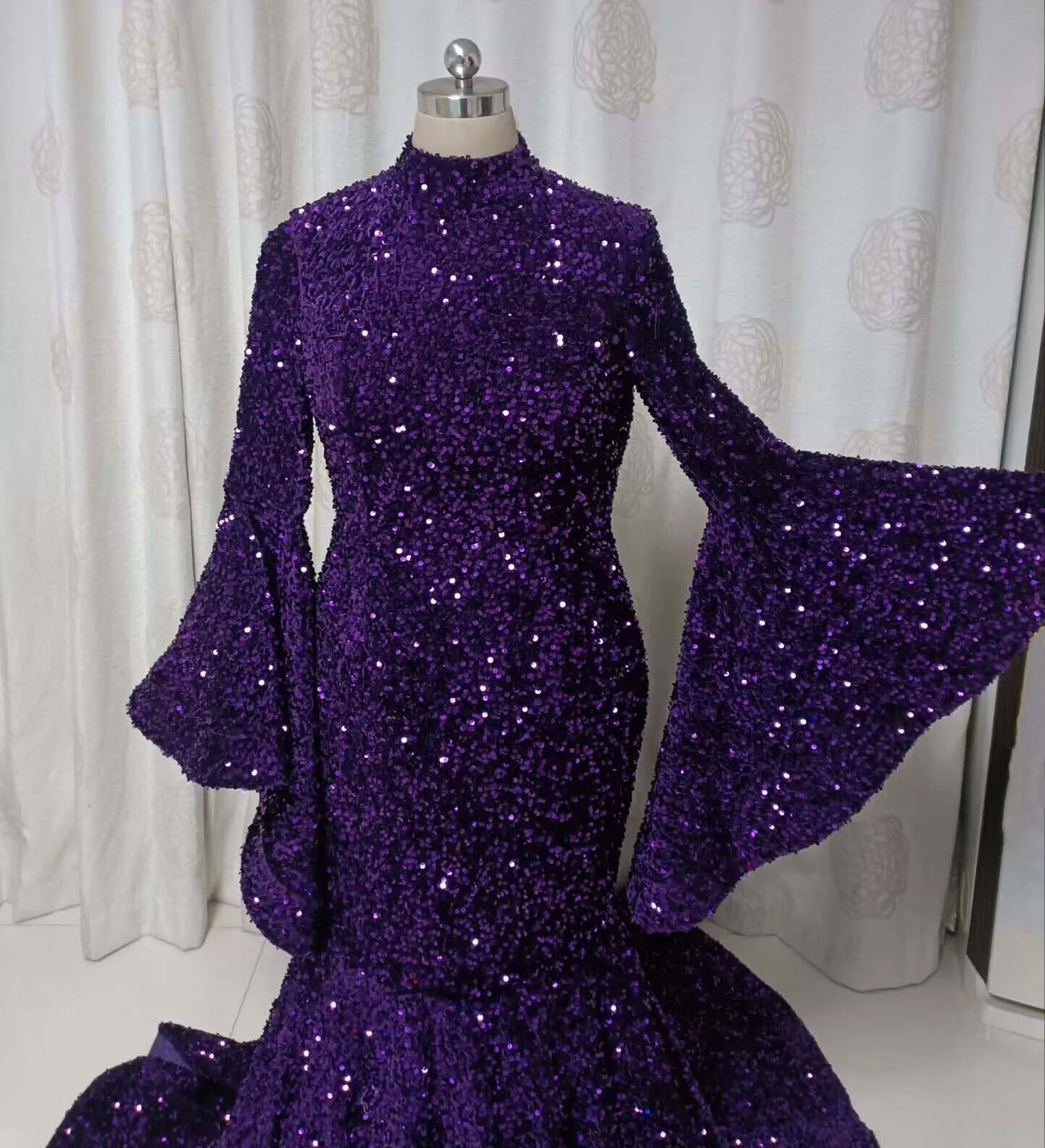 Sexy Vestidos De Fiesta Gola Alta Shinny Bling Bling Manga Comprida Trem Da Varredura Vestidos de Noite 2019