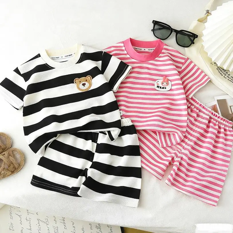 2026 Children's Korean Version Set for Boys and Girls Summer Striped Round Neck Short Sleeved Shorts Casual Two-Piece Set