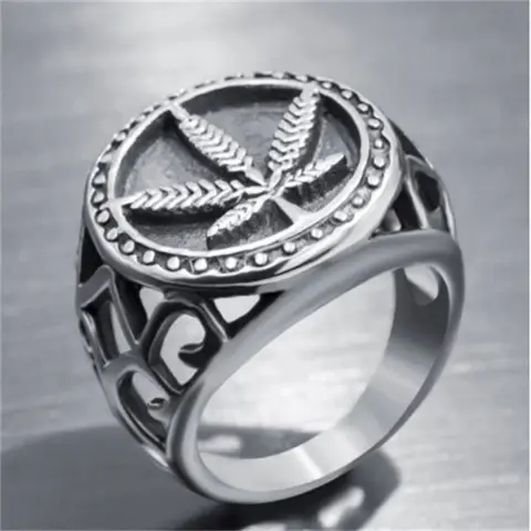 New Simple Fashion Trend Men's Hollow Niche Round Maple Leaf Stamp Ring Weed Hemp Plant Stamp Party Banquet Ring Gift Accessory