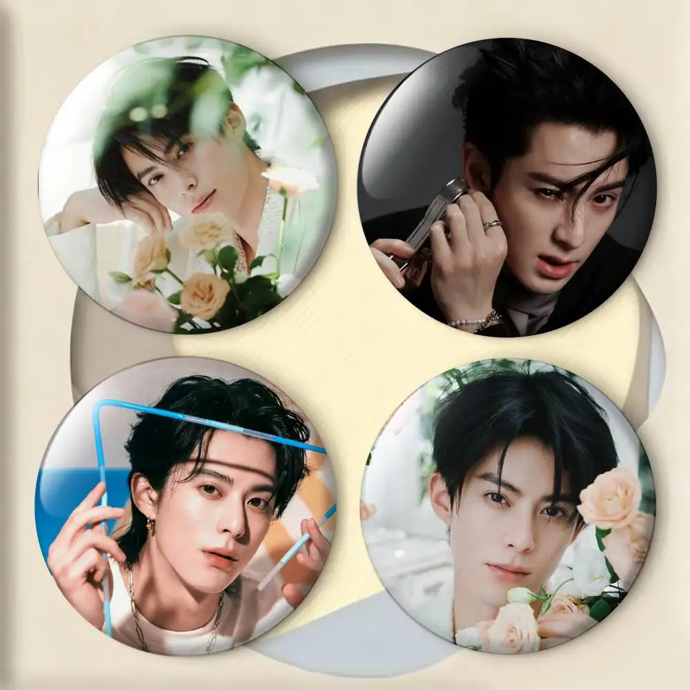 

Wang Hedi Dylan Wang Laser Badge Creative Pins Brooch for Bag Clothes Hat Decor Gifts Fans Collect