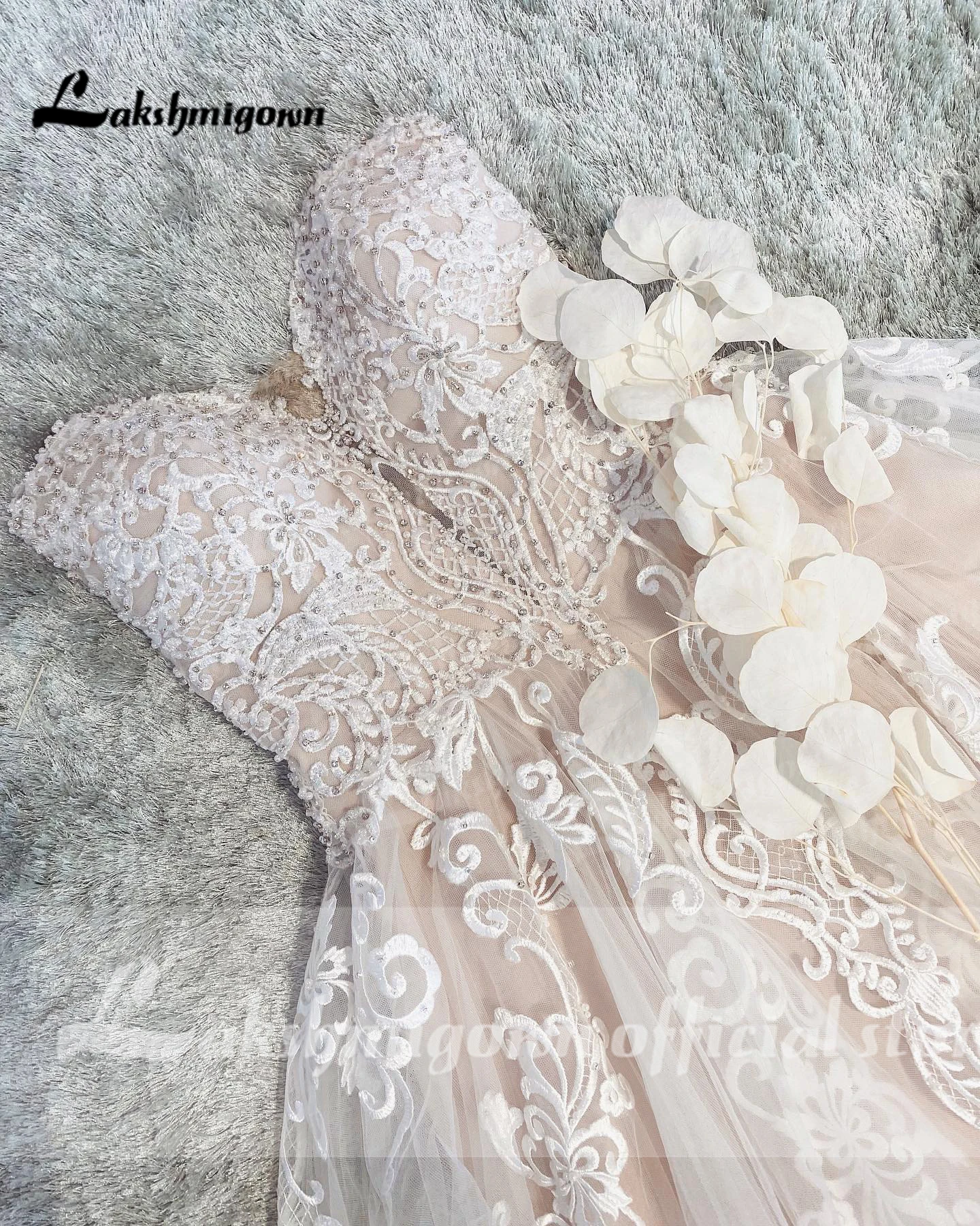 Lakshmigown ลูกไม้ appliques ชุดแต่งงานกับลูกปัด sweetheart gowns A line ชุดเจ้าสาว estido de Noya praiano