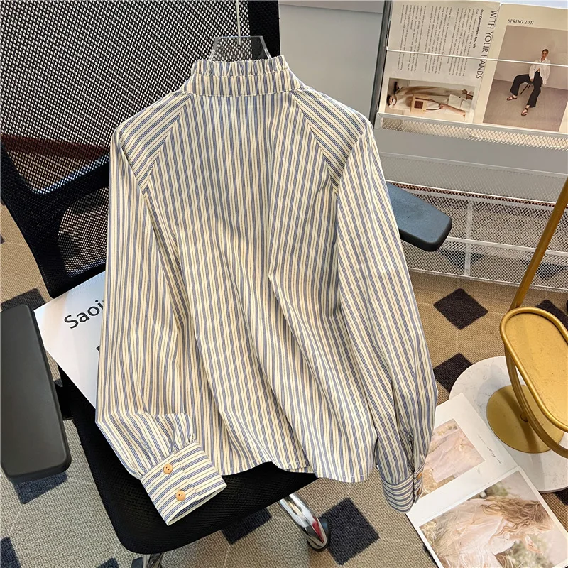 بلوزات نسائية كلاسيكية قمصان مخططة غير رسمية موضة ملابس صيفية فضفاضة كورية بأكمام طويلة قطنية للسيدات