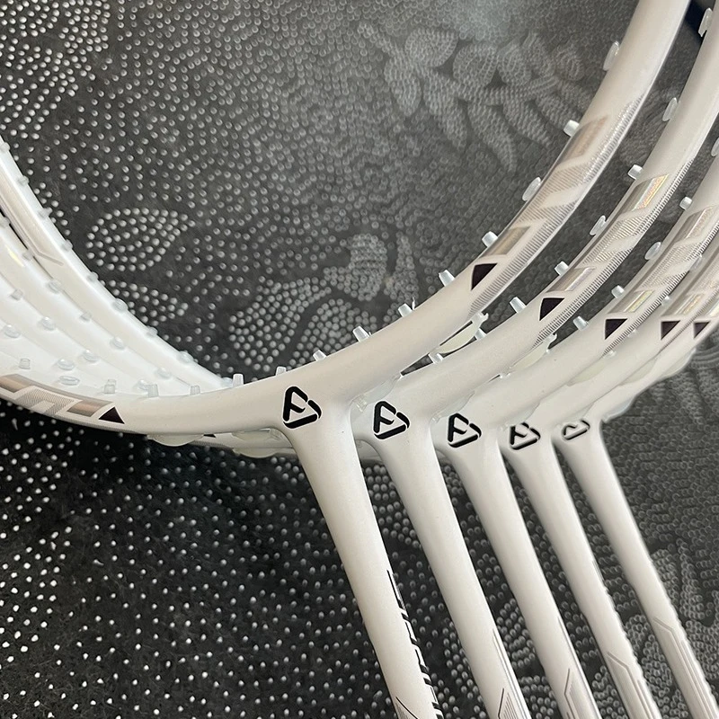 factory outlet with string 4u Ultra-light TK7 FULL carbon fiber Double internal foaming badminton racket