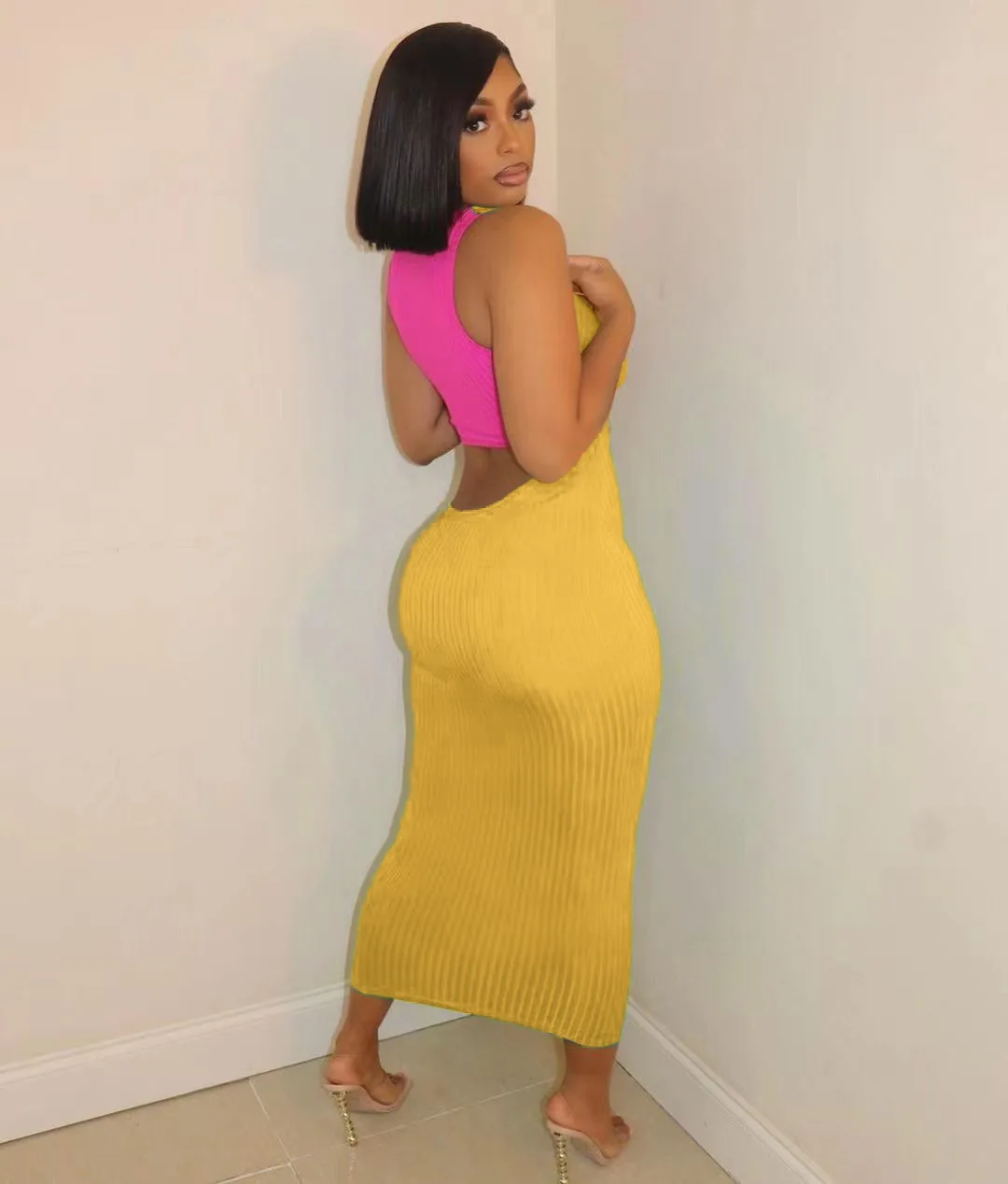 2025年夏ファッション セクシーでエレガントなパーティー、プロム、ホリデー、旅行に最適な女性用マルチカラースリムノースリーブミディ丈ワンピース（スリーシスターズ）