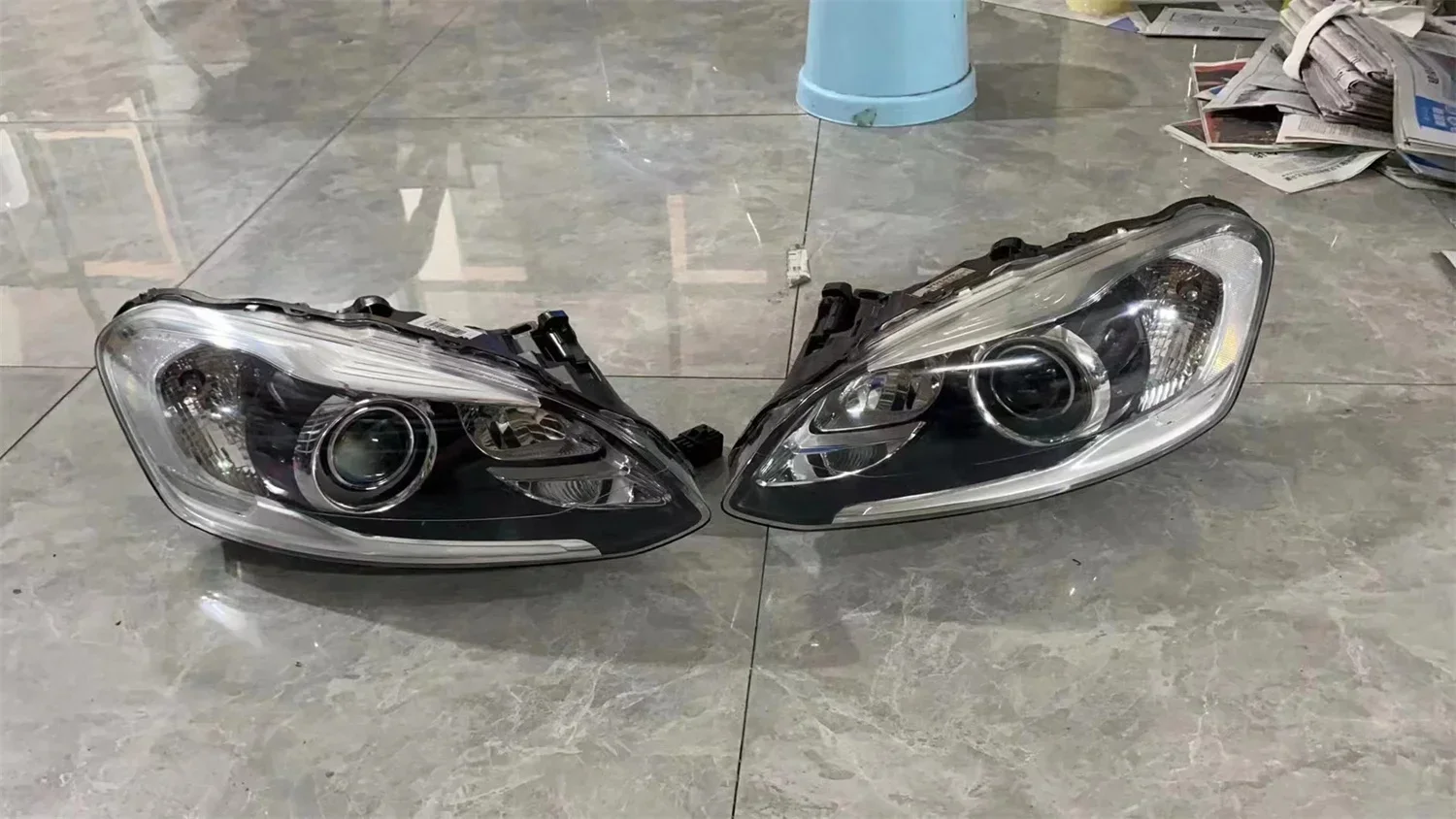 Car Headlight headlamp for Volvo XC60 Daytime Running light DRL Turn signal Car Lights
