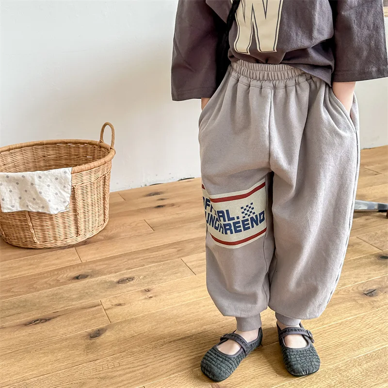 

2024 Spring New Children Letter Print Pencil Pants Loose Girls Kids Casual Pants Retro Baby Cotton Sports Trousers Kids Clothes