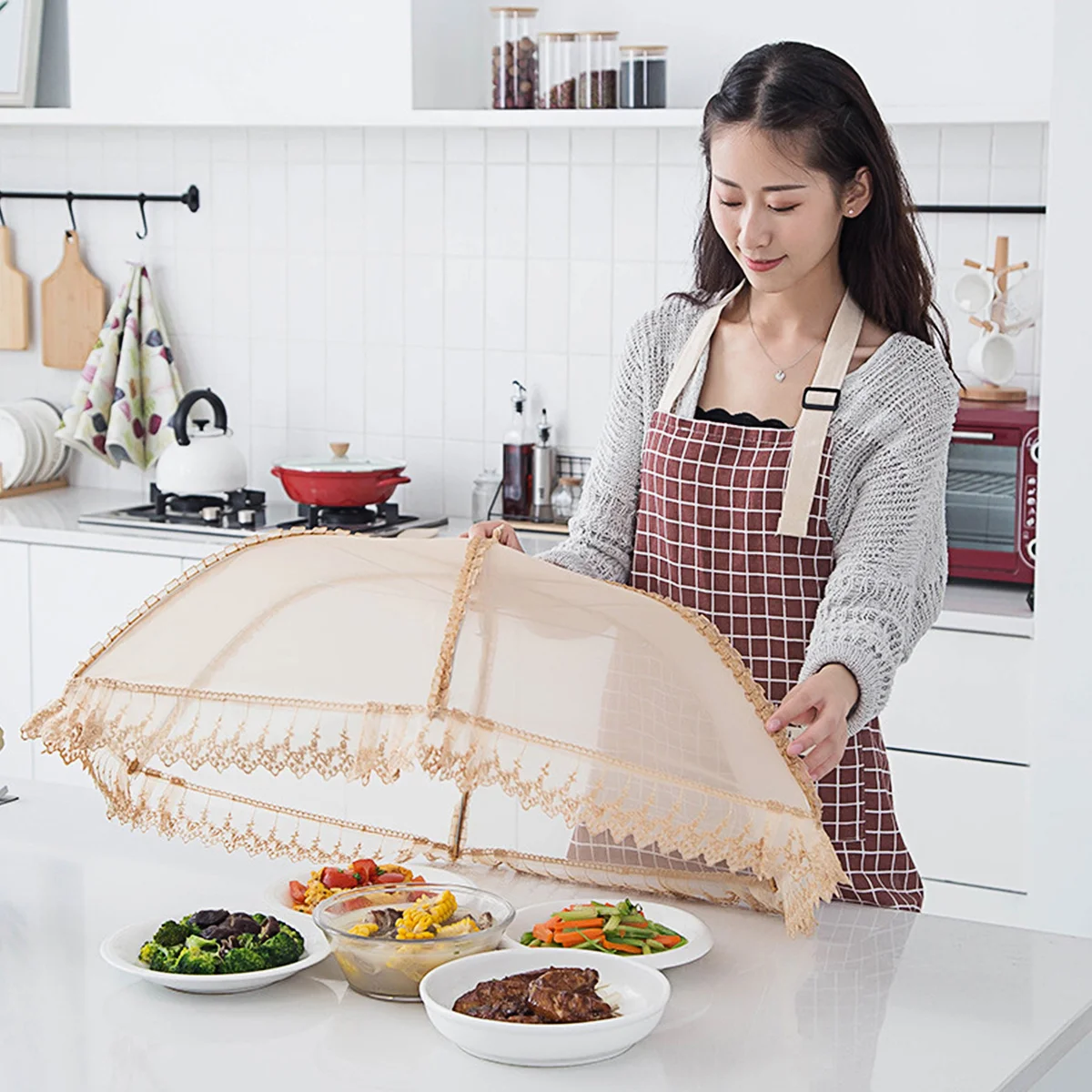 

1Pcs Foldable Food Cover Tent Protector Screen for Outdoor Picnic Household Kitchen Food Safety Vegetable Cover