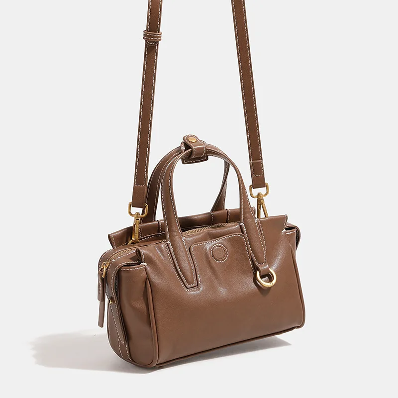 

2025 New Fashion Niche Design, Visible Objects, Gender-free High-end Sense, Portable Crossbody Shoulder Travel Bag