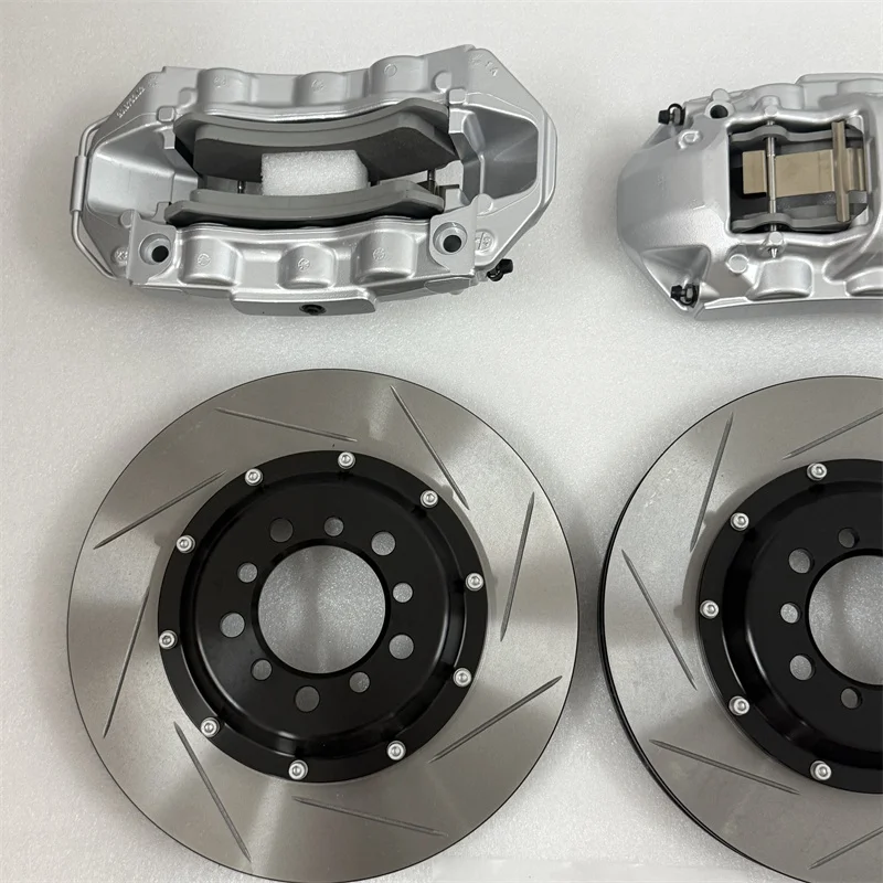 10N 10 Piston Brake Caliper Rear Carbon Ceramic Disc Light Weight Carbon Ceramic Brake Disc